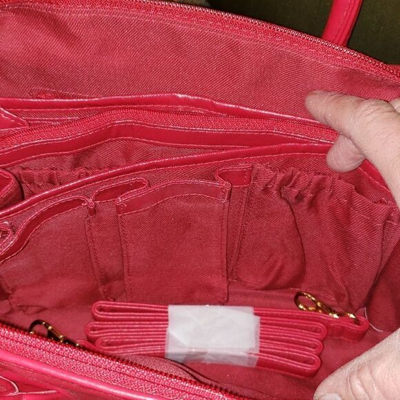 Avon Red Handbag with Shoulder Strap - Picture 9 of 16